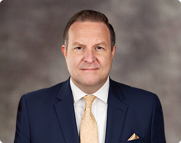 Professional headshot of lawyer Matthew Maddox, Esq.